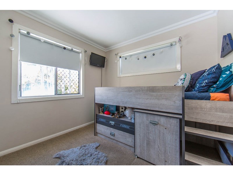 23 Lions Crescent, Kippa-ring QLD 4021