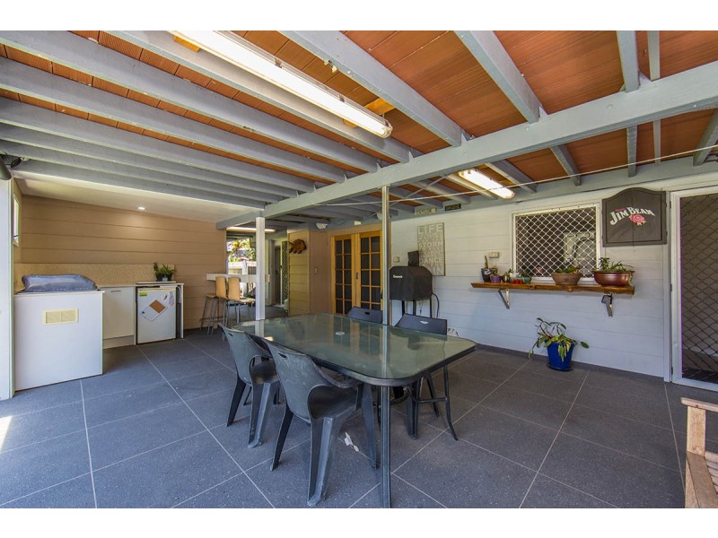 23 Lions Crescent, Kippa-ring QLD 4021