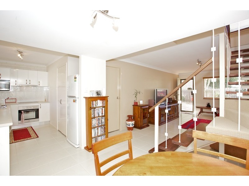 5/25 Annie Street, Woody Point QLD 4019