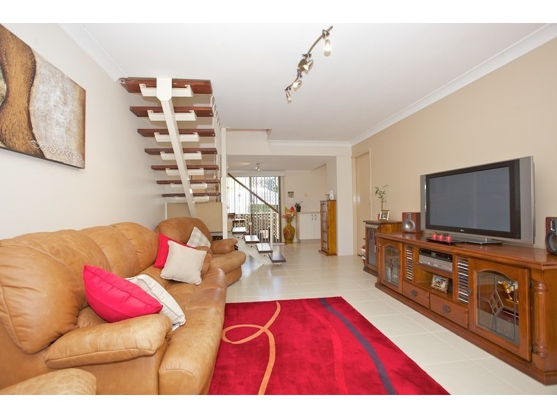 5/25 Annie Street, Woody Point QLD 4019