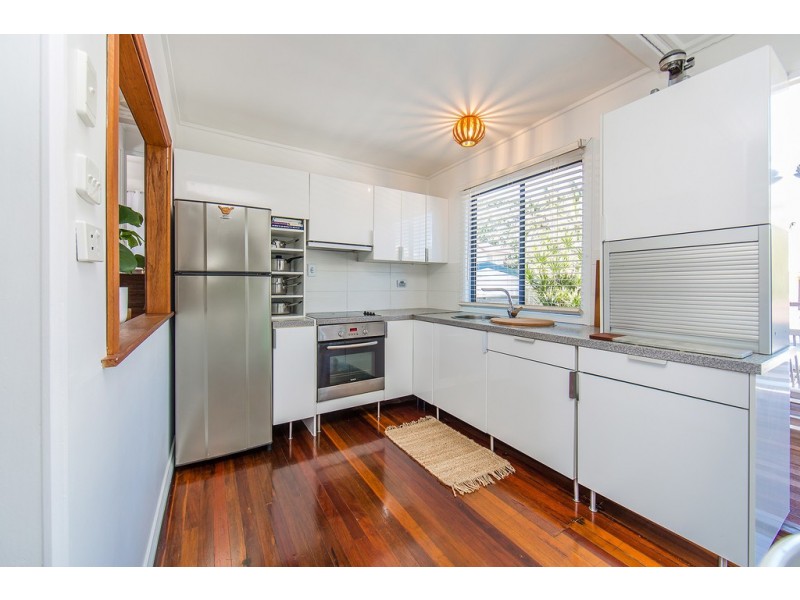 57 Georgina Street, Woody Point QLD 4019