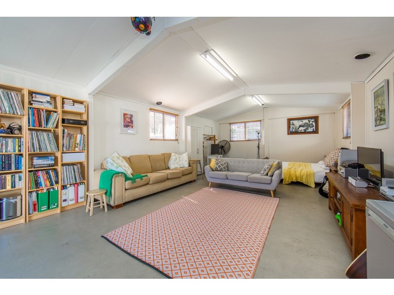 57 Georgina Street, Woody Point QLD 4019