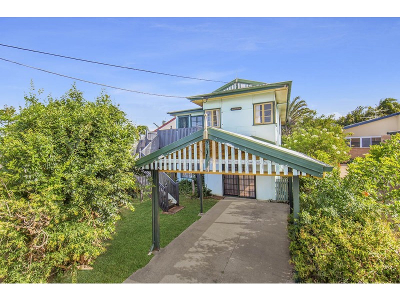 5 James Street, Scarborough QLD 4020