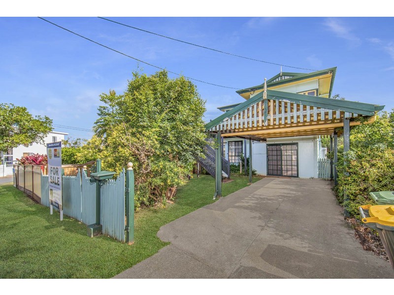 5 James Street, Scarborough QLD 4020