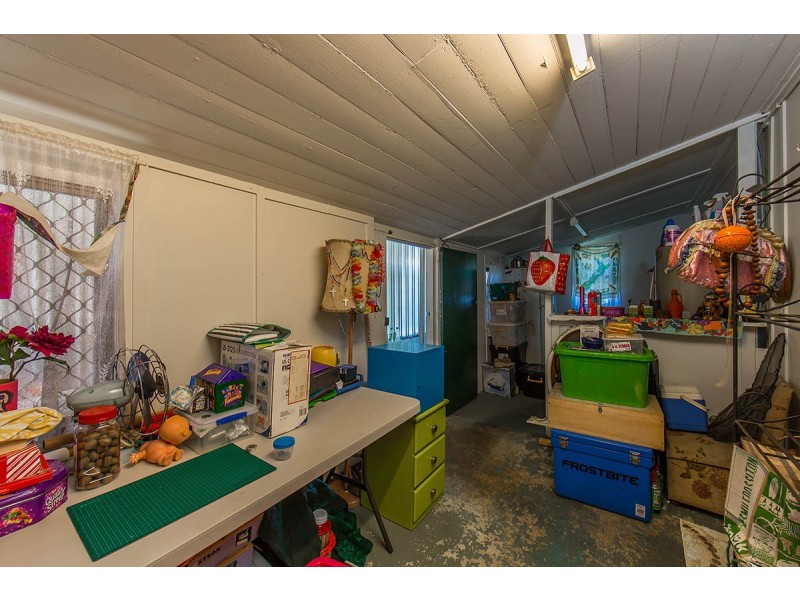 12 Robertson Avenue, Margate QLD 4019
