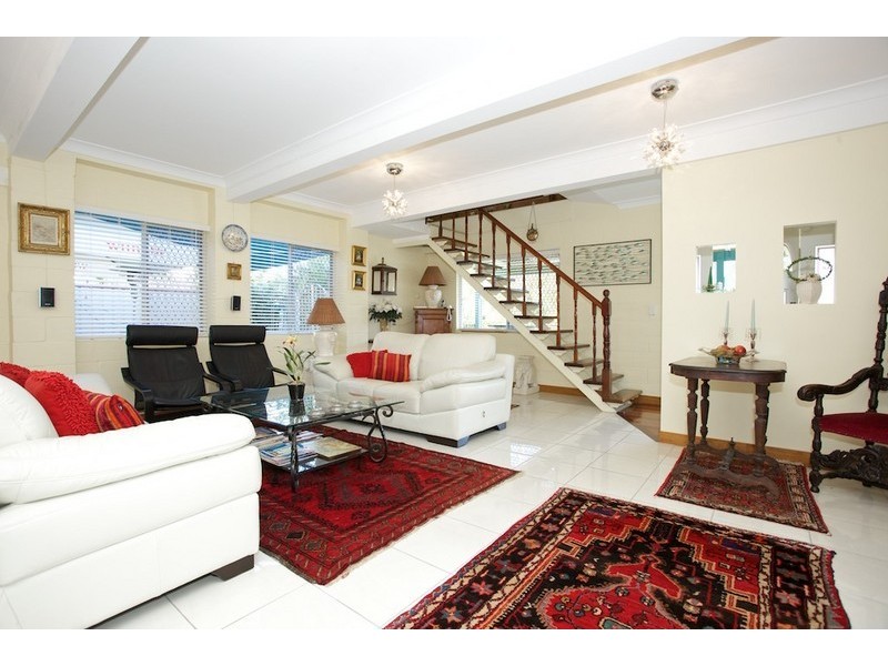 36 Lucinda Street, Clontarf QLD 4019