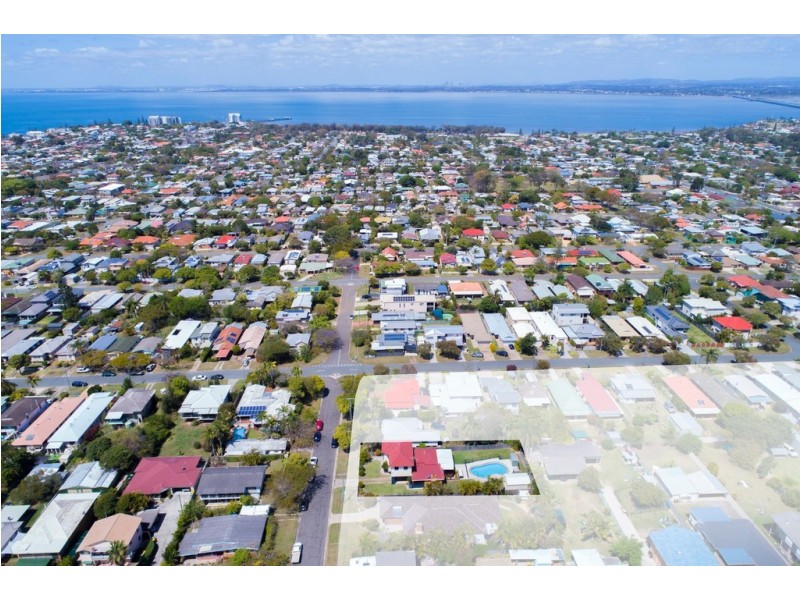 19 Leonard Street, Margate QLD 4019