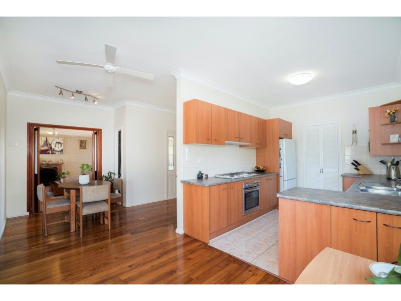 19 Leonard Street, Margate QLD 4019