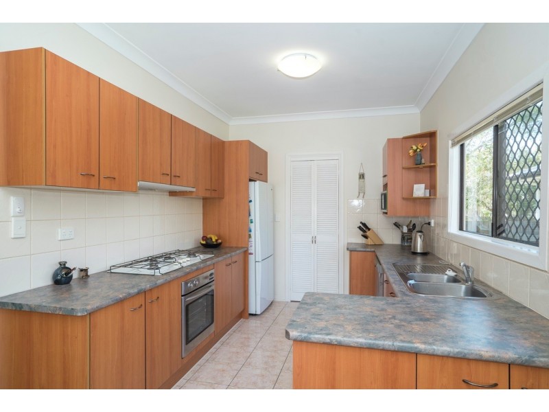 19 Leonard Street, Margate QLD 4019