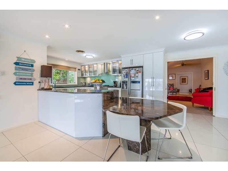 64 Southern Cross Drive, Newport QLD 4020