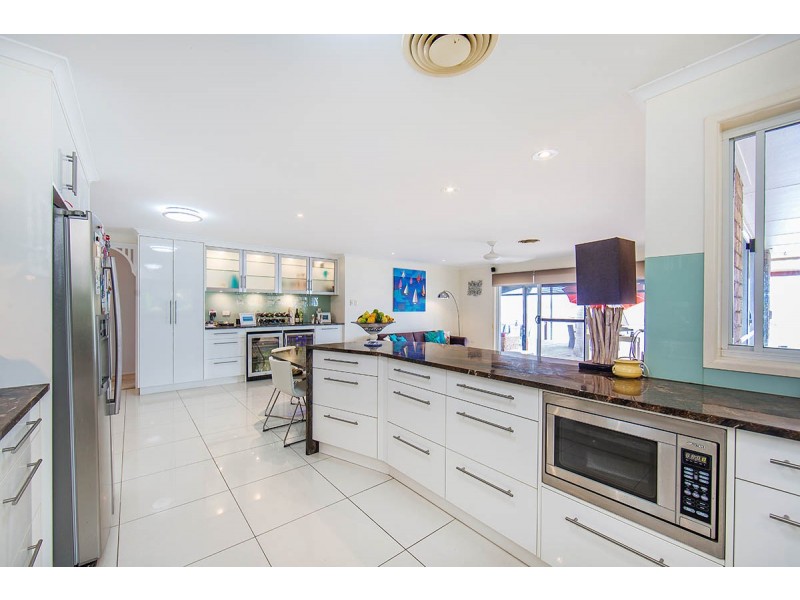 64 Southern Cross Drive, Newport QLD 4020