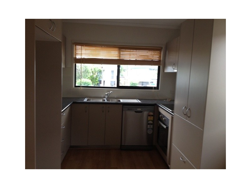 28 O’Connell Street, Redcliffe QLD 4020