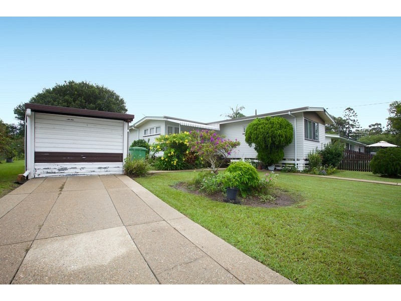 3 Copson Street, Clontarf QLD 4019