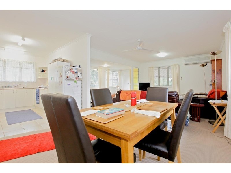 4 Whelan Street, Margate QLD 4019