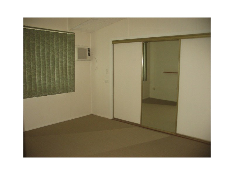 17 Whytecliffe Parade, Woody Point QLD 4019