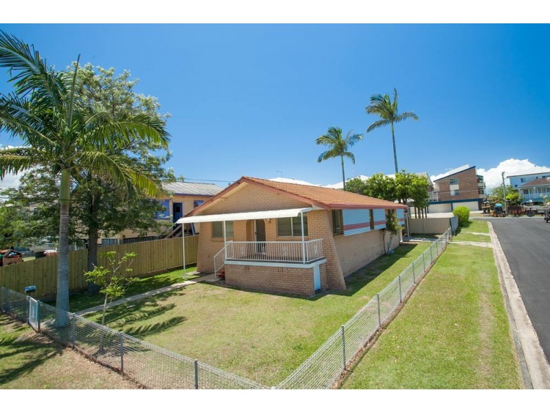 32 Cowen Street, Margate QLD 4019