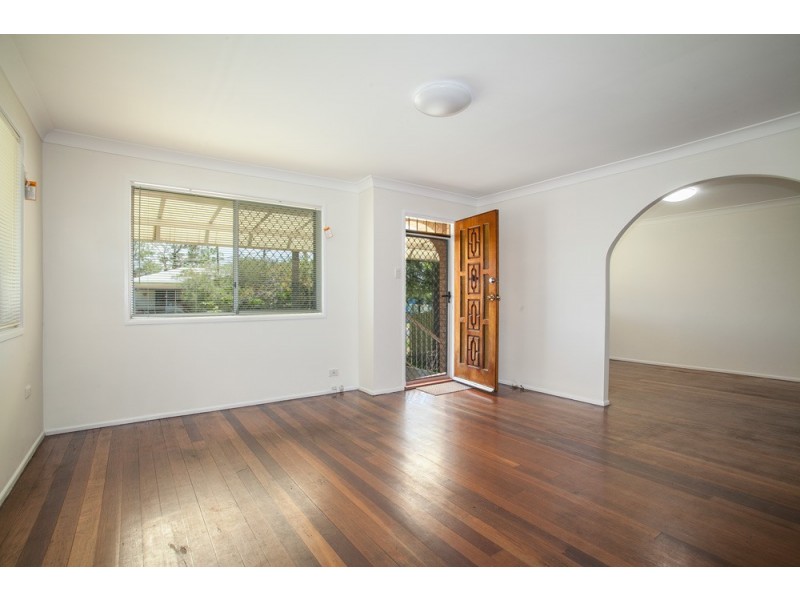 32 Cowen Street, Margate QLD 4019