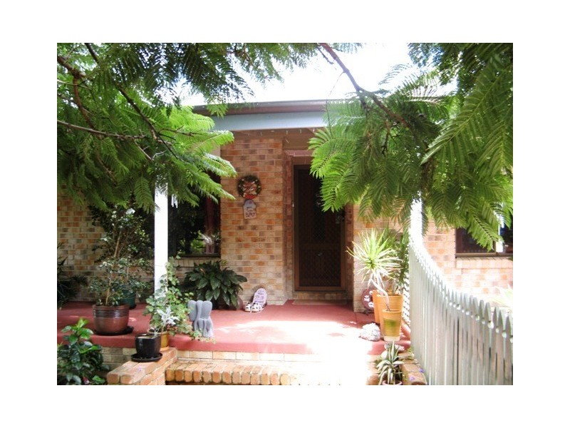 8 Bloodwood Court, Rothwell QLD 4022