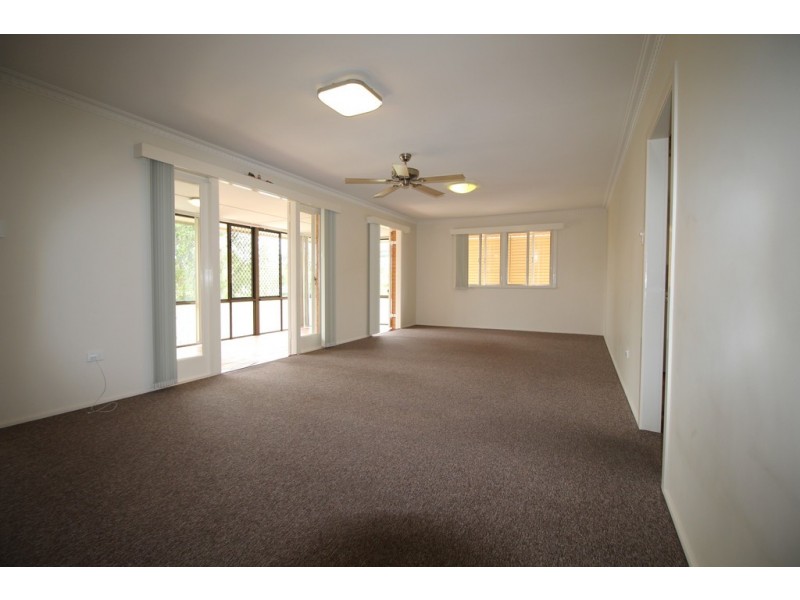 45 Ella Street, Redcliffe QLD 4020