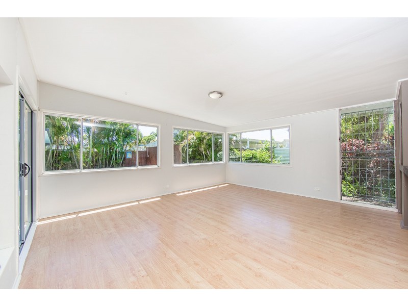 60 Bell Street, Clontarf QLD 4019