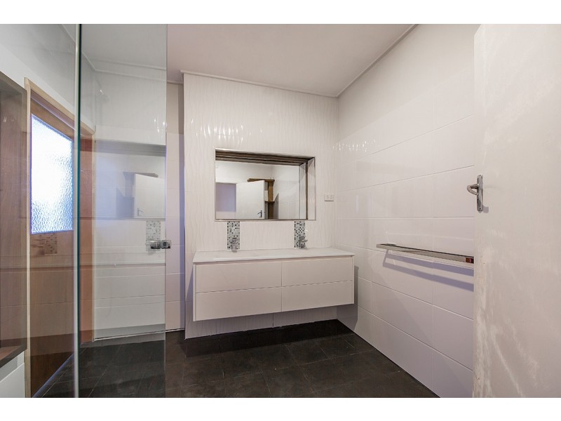 60 Bell Street, Clontarf QLD 4019