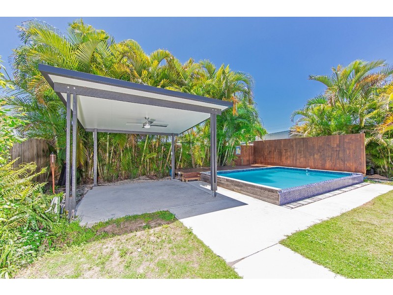 60 Bell Street, Clontarf QLD 4019