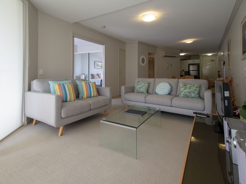 102/89 Landsborough Avenue, Scarborough QLD 4020