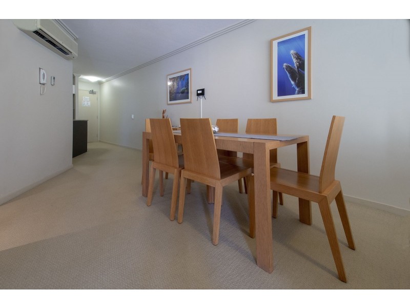 102/89 Landsborough Avenue, Scarborough QLD 4020