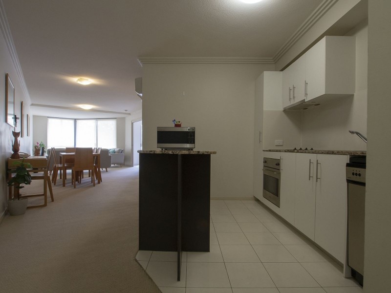 102/89 Landsborough Avenue, Scarborough QLD 4020