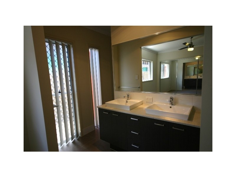 63 Greene Street, Rothwell QLD 4022