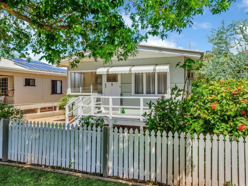 71 Albert Street, Margate QLD 4019