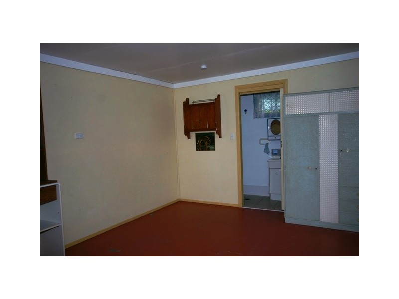 89 Longland Street, Redcliffe QLD 4020