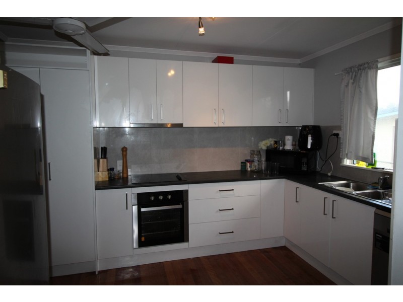 9 Savannah Street, Redcliffe QLD 4020