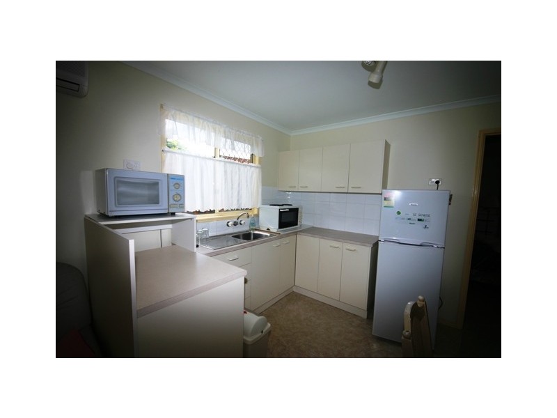 33 Greenup Street, Redcliffe QLD 4020