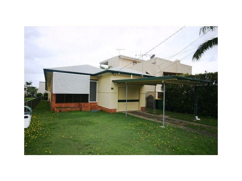 76 Mein Street, Scarborough QLD 4020