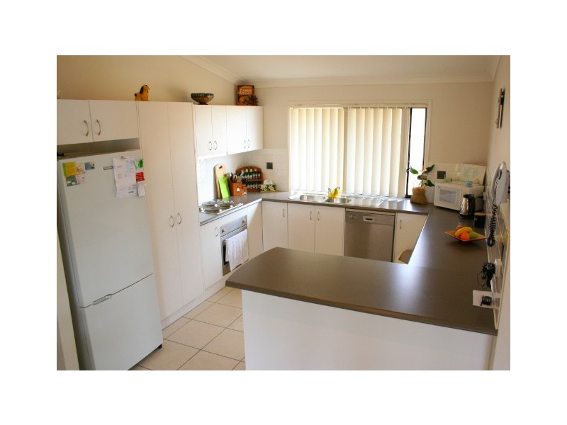 12 Greenway Place, Deception Bay QLD 4508