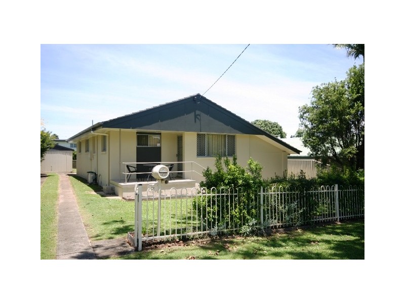 11 Ralph Street, Clontarf QLD 4019