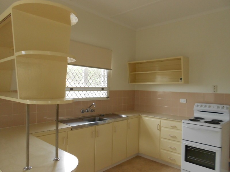 66 Collins Street, Woody Point QLD 4019