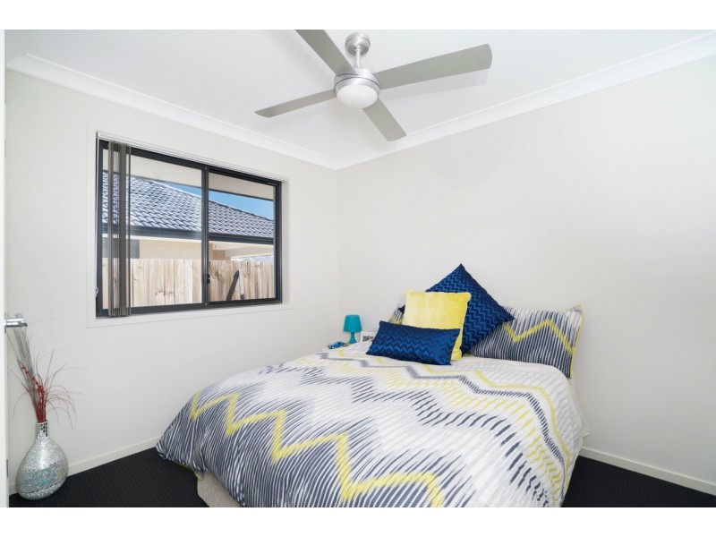 25 McKee Crescent, Mango Hill QLD 4509