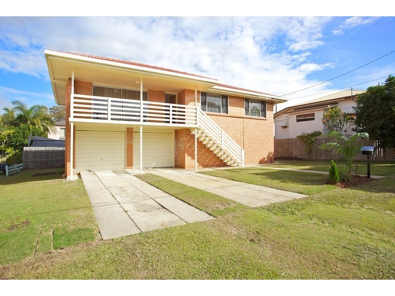 35 Baldwin Street, Redcliffe QLD 4020