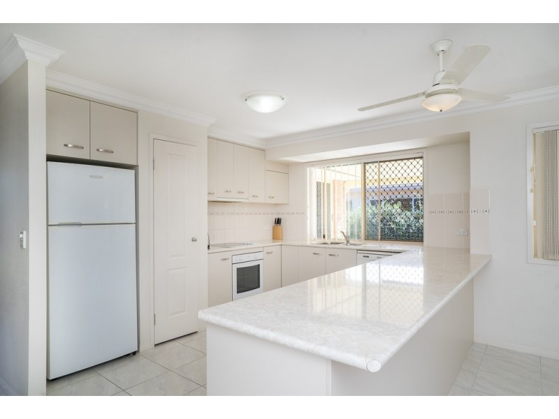 7 Lee Court, Rothwell QLD 4022