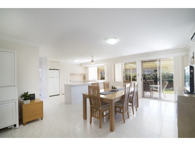 7 Lee Court, Rothwell QLD 4022