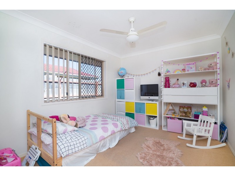 7 Lee Court, Rothwell QLD 4022