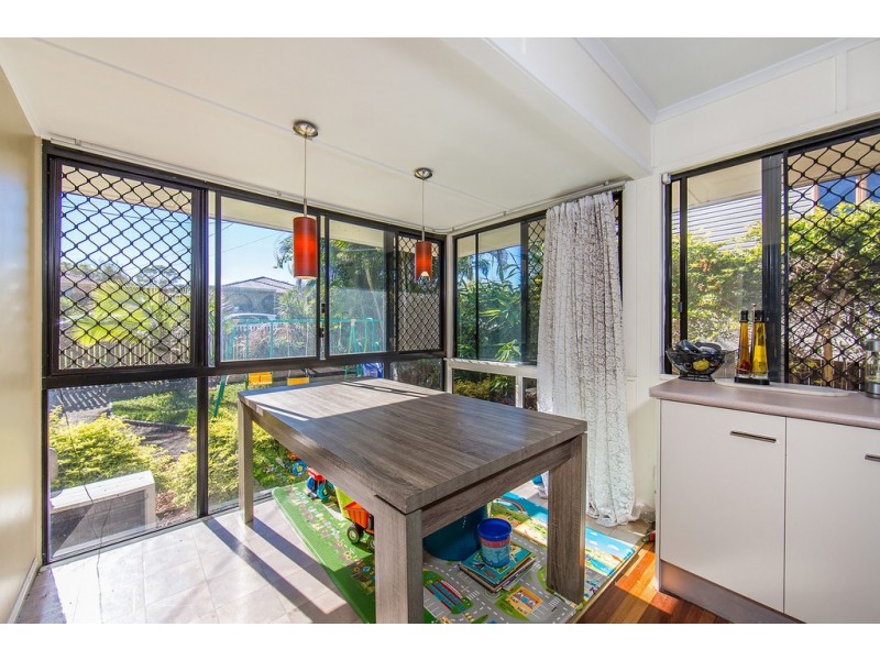 11 Wave Street, Kippa-ring QLD 4021