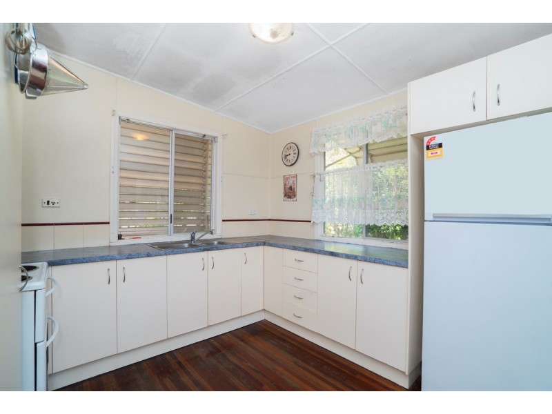 66 Donald Street, Woody Point QLD 4019