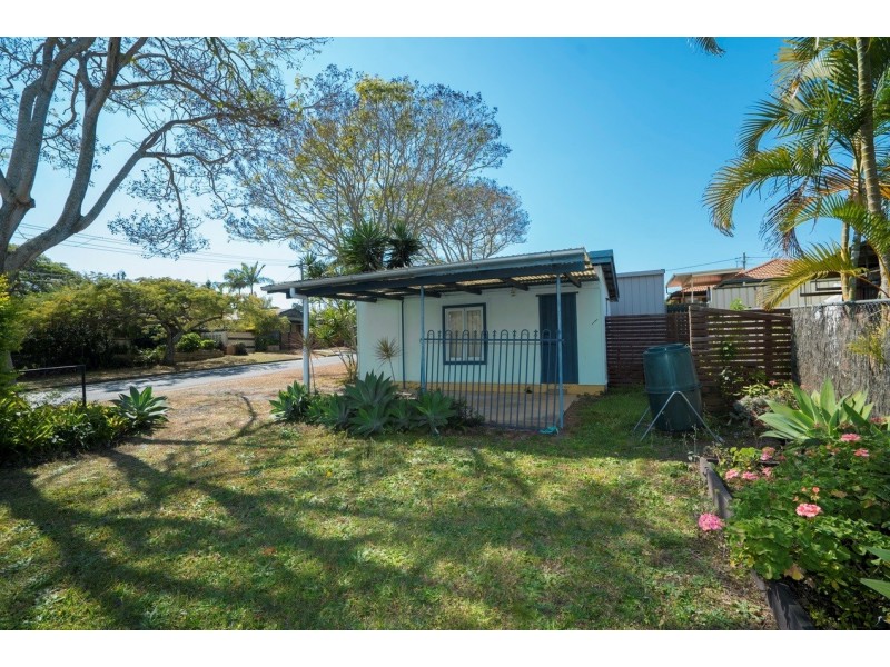 66 Donald Street, Woody Point QLD 4019