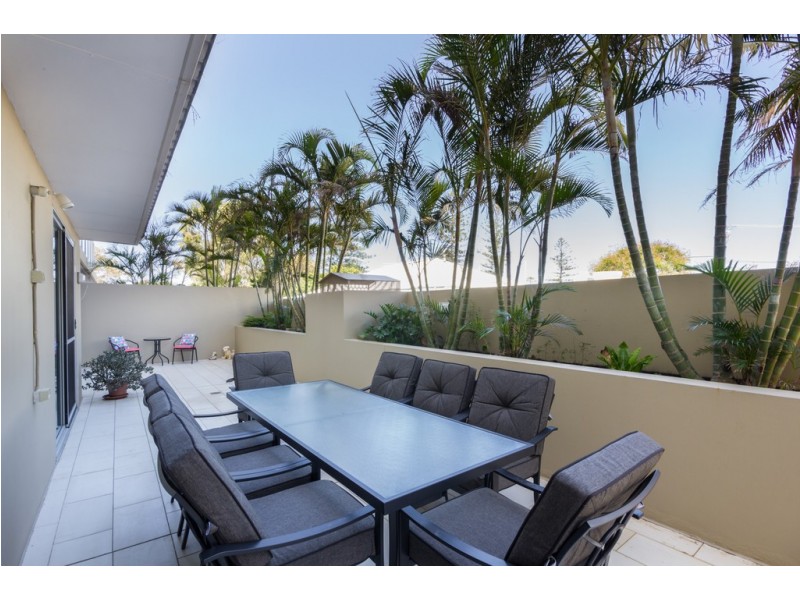 3/65-69 Landsborough Avenue, Scarborough QLD 4020
