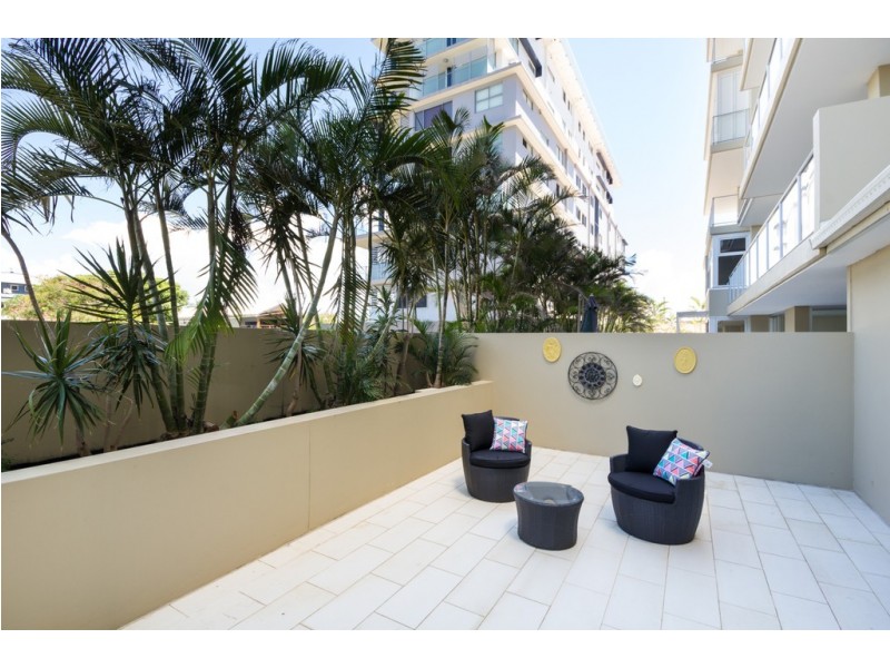 3/65-69 Landsborough Avenue, Scarborough QLD 4020