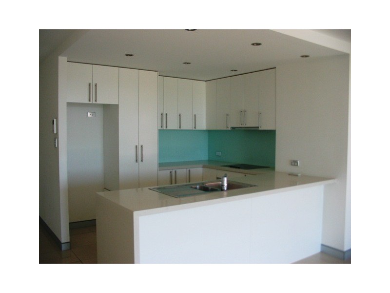 35/83 Marine Parade, Redcliffe QLD 4020