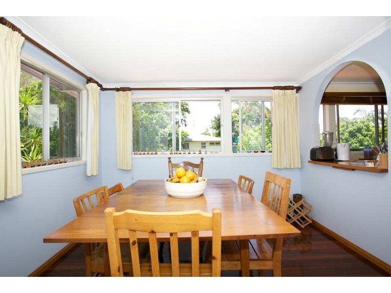 14 Glenloc Street, Redcliffe QLD 4020